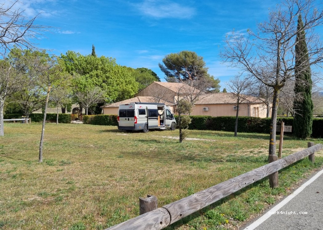 (84330) Saint-Hippolyte-le-Graveyron - Cd 21 Route de Beaumes de Venis — foto 3