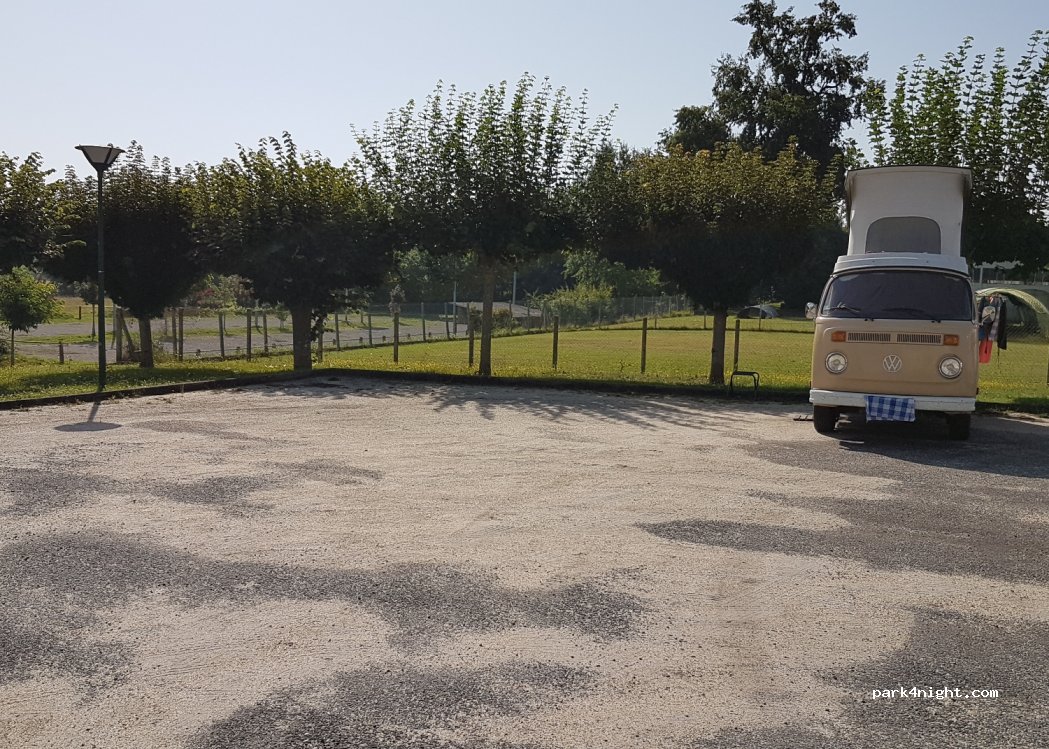 (24410) Saint-Antoine-Cumond - 43 Le Bourg — foto 2