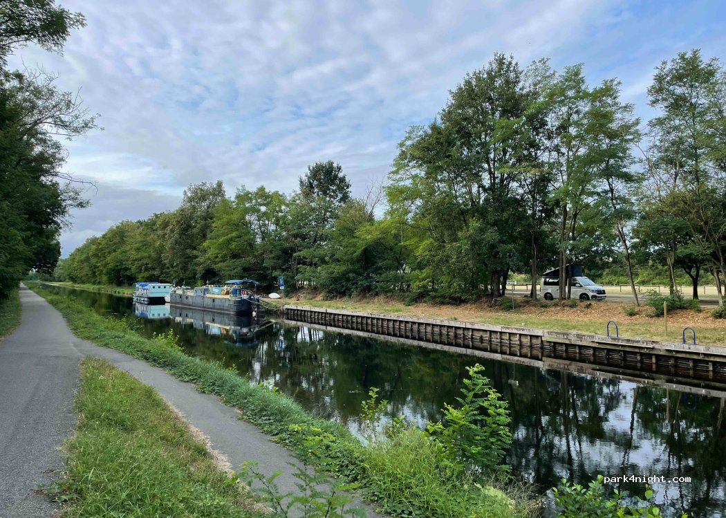 (42300) Mably - Chemin du Merlin — foto 4