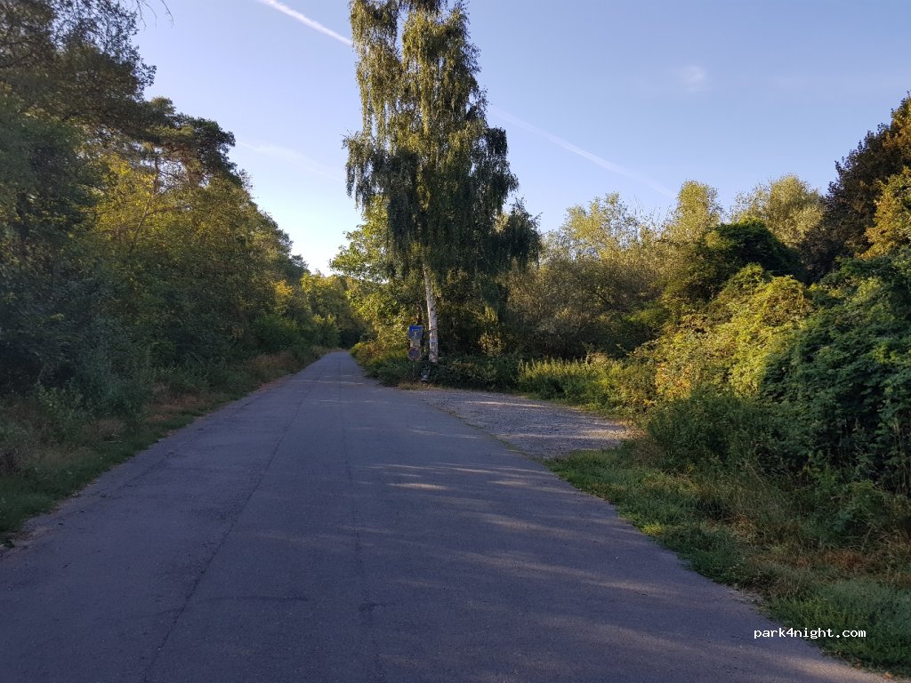 (64319) Pfungstadt - 65 Rheinstraße — foto