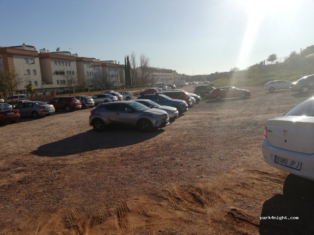 (14006) Córdoba - 810 Calle Ingeniero Ruiz de Azúa — foto 2