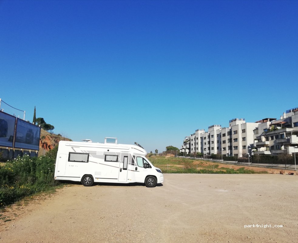 (14006) Córdoba - 810 Calle Ingeniero Ruiz de Azúa — foto 4