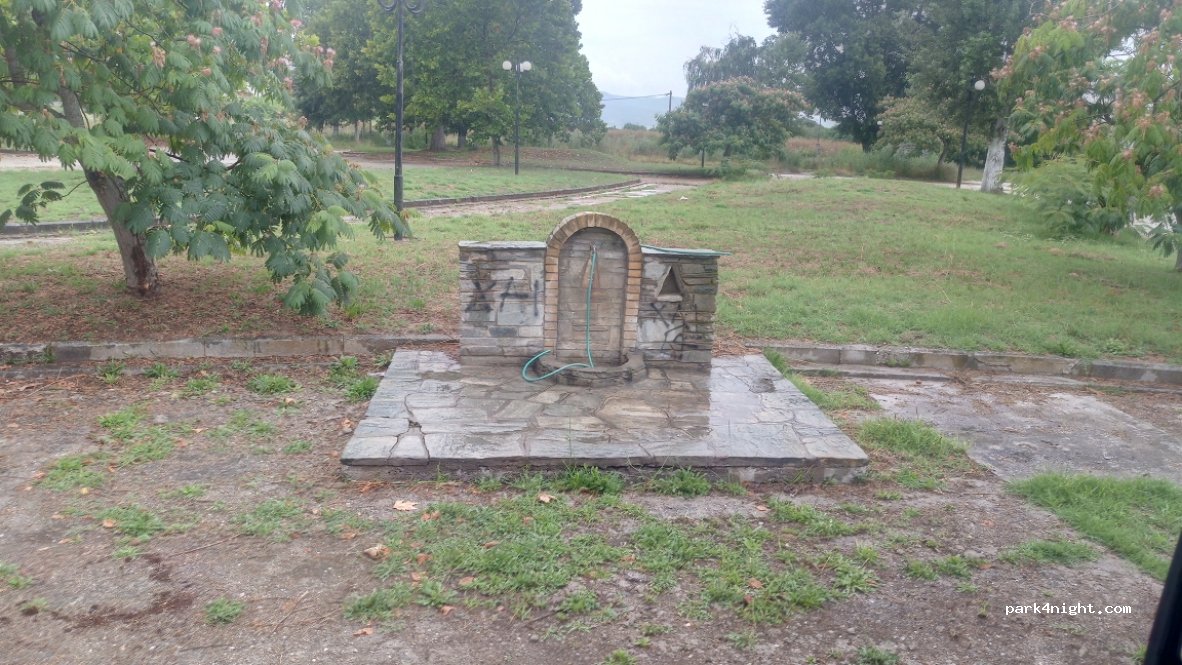 (572 00) Koronia - Unnamed Road — foto 2