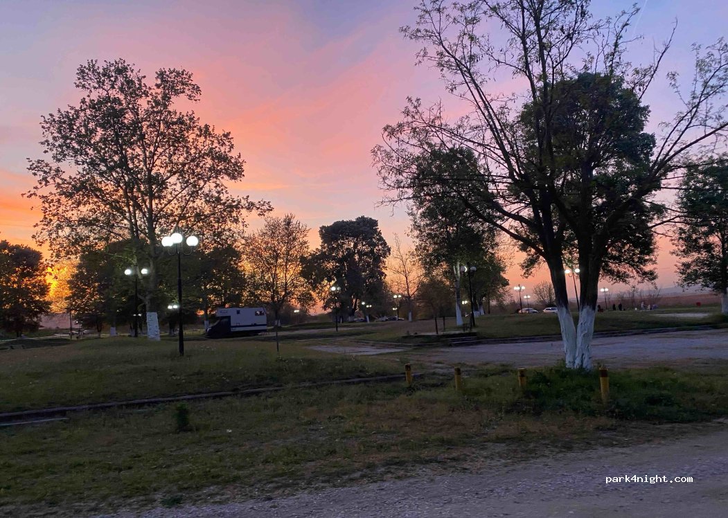 (572 00) Koronia - Unnamed Road — foto 4