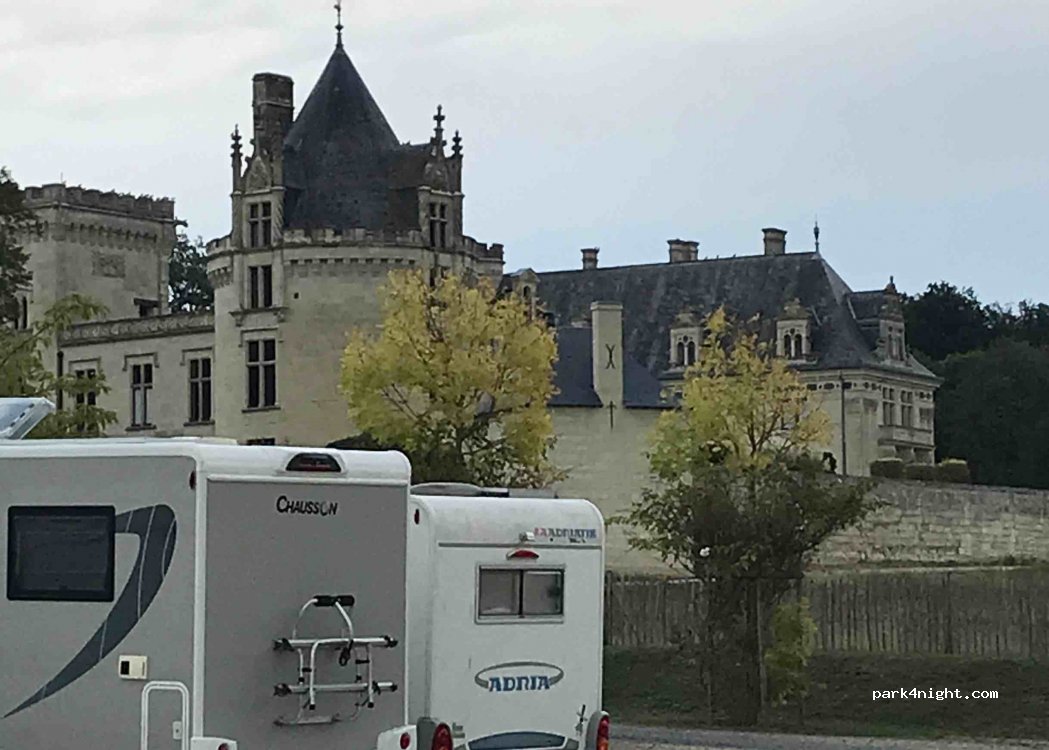 (49260) Brézé - 29 Rue de l'Amiral Maillé Brézé — foto 2
