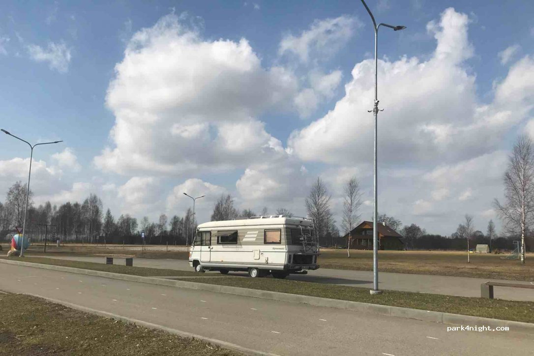 (3260) Valdemārpils - 19 Krasta iela — foto