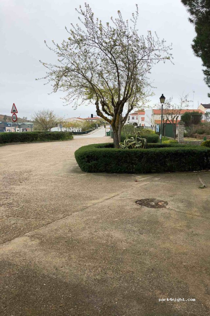 (06228) Hornachos - 14 Calle Tomillares — foto 3