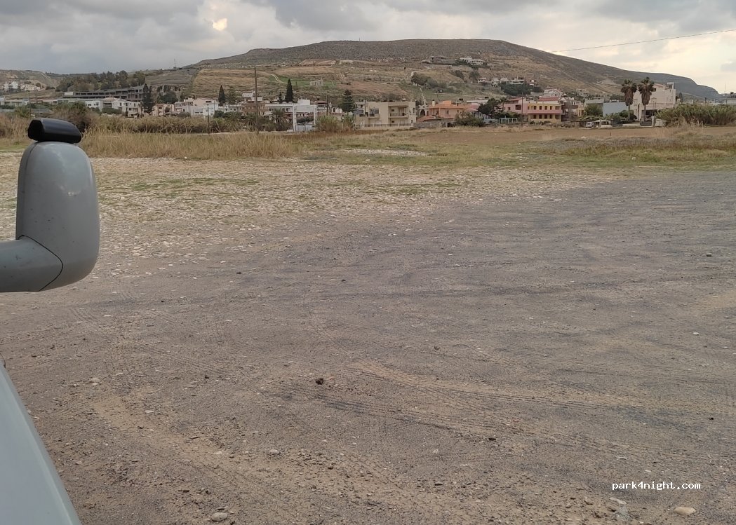 (715 00) Karteros - Unnamed Road — foto 2