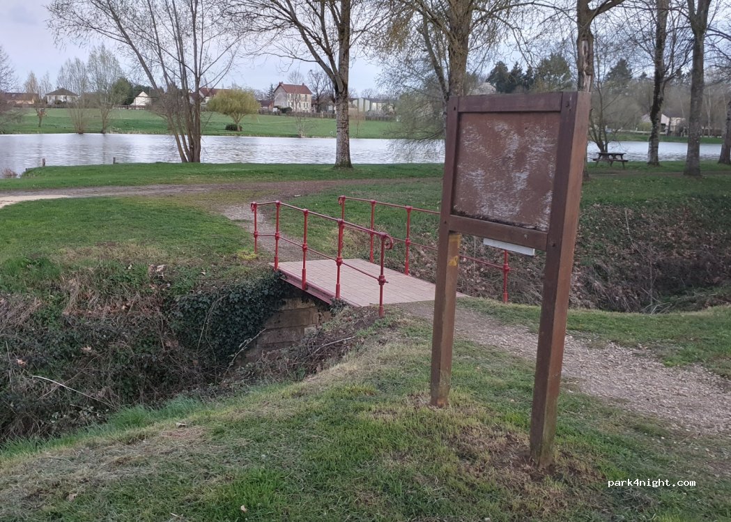 (58240) Chantenay-Saint-Imbert - Rue des Écoles — foto 2