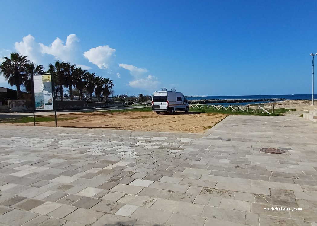 (73026) Roca Vecchia - Largo Posti — foto 2