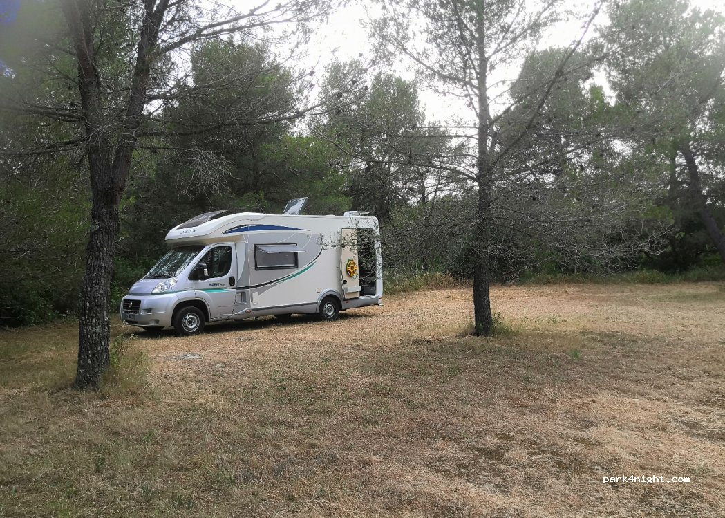 (34210) Cesseras - Unnamed Road — foto 4