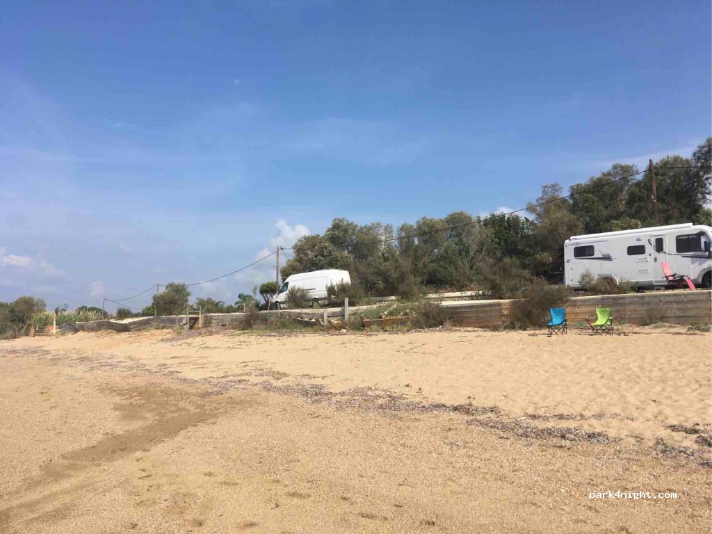 (244 00) Rikia - Eparchiaki Odos Filiatron-Korifasiou — foto 2