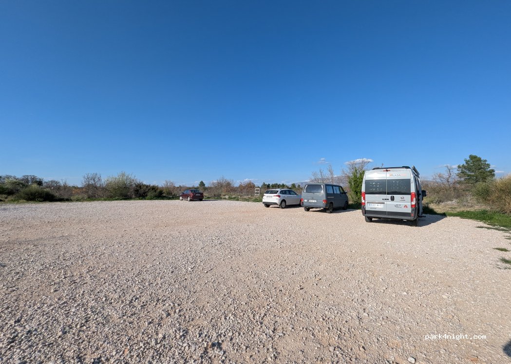 (22324) Ključ - Unnamed Road — foto 4