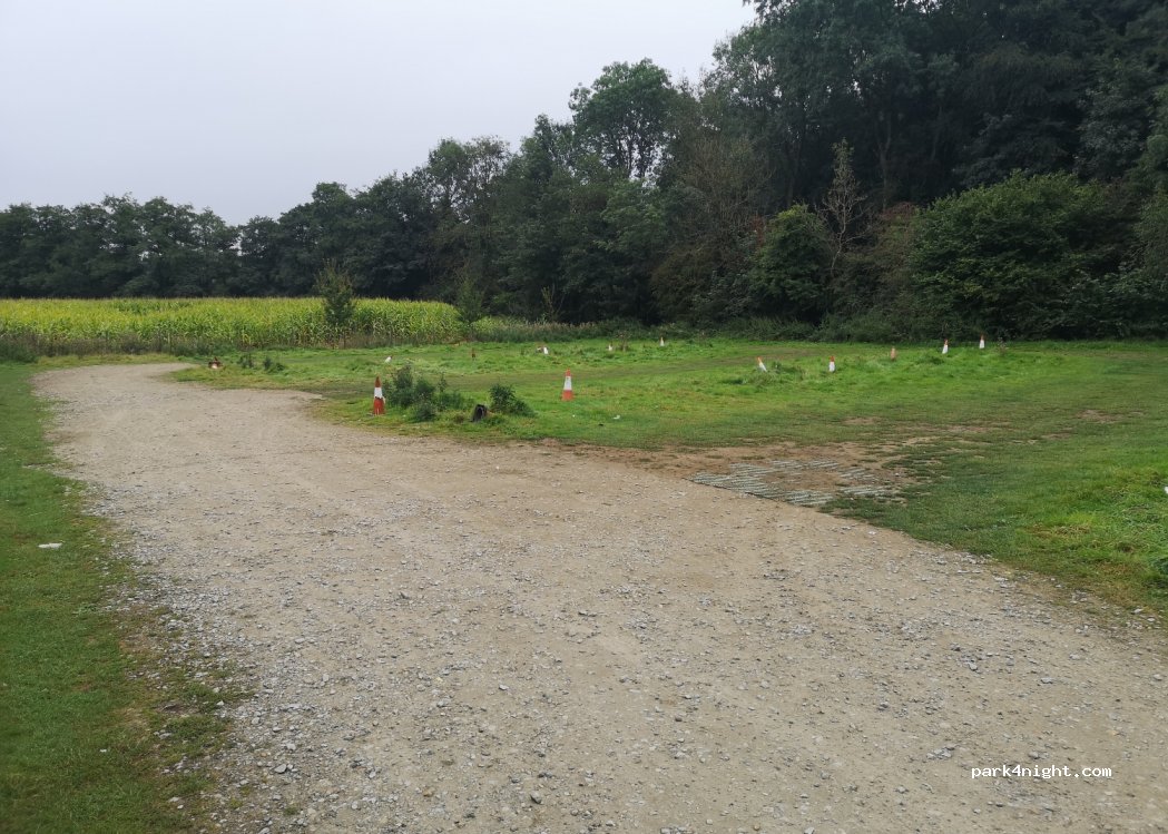 (TN16) Westerham - Brasted Road — foto 3