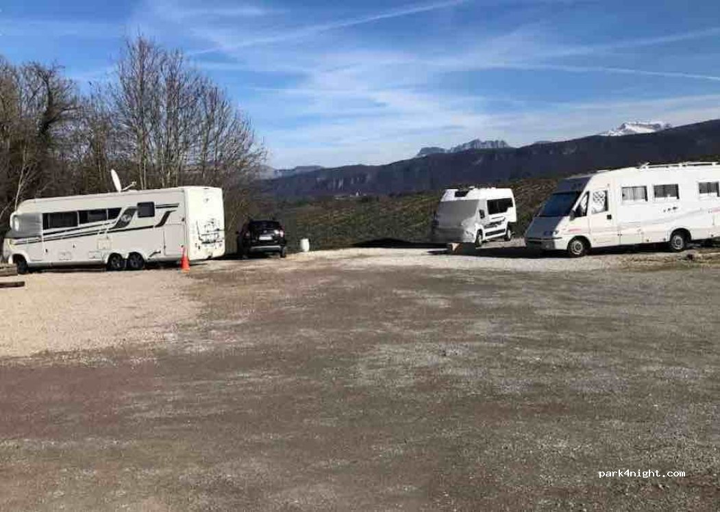 Aire privée de camping-cars — foto 5