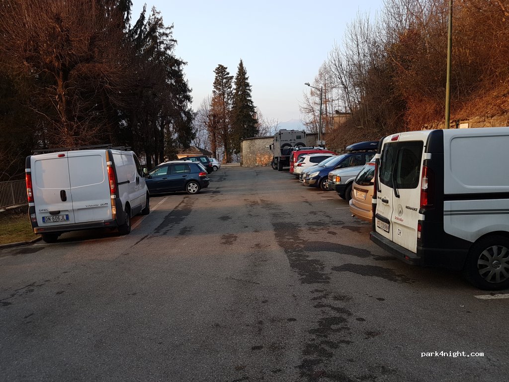 (22020) Palanzo - 1 Piazza 4 Novembre — foto 2