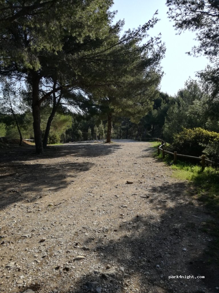 (83270) Saint-Cyr-sur-Mer - 191 Route Privé du Deffend — foto 2