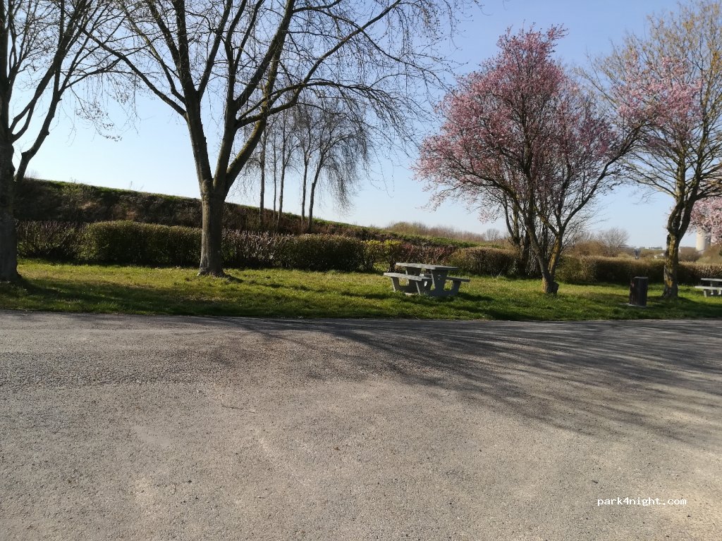 (80340) La Neuville-lès-Bray - D329 — foto 3