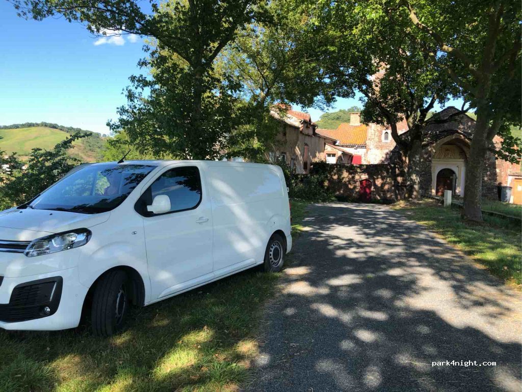 (12400) Calmels-et-le-Viala - Calmels — foto 4