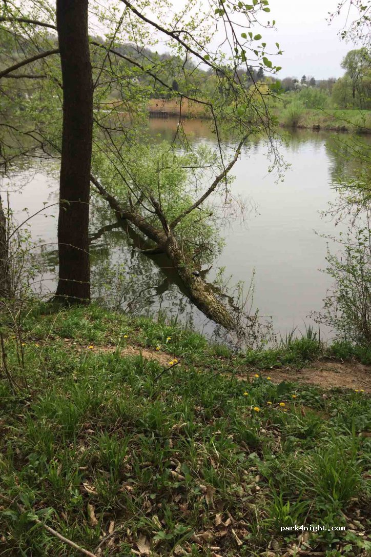 (7678) Kovácsszénája - 20 Sugár út — foto