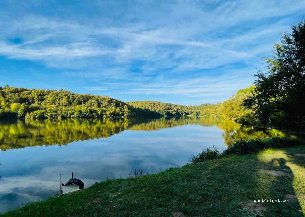 (7678) Kovácsszénája - 20 Sugár út — foto 3