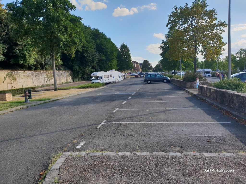 (72100) Le Mans - Quai Louis Blanc — foto 2