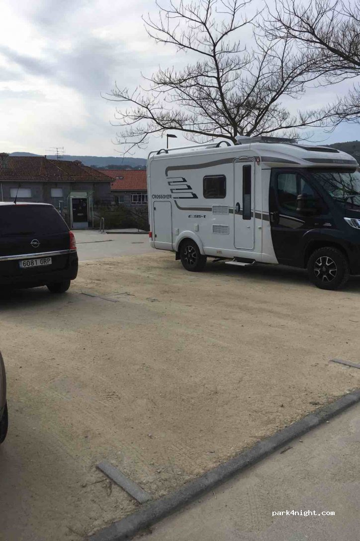 (32800) Celanova - 16B Avenida San Rosendo — foto