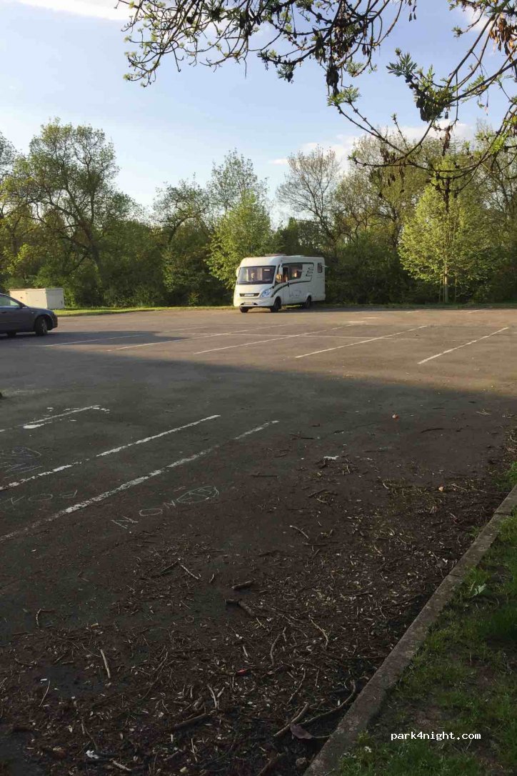 (72340) La Chartre-sur-le-Loir - 14 Rue Jacques Peletier — foto