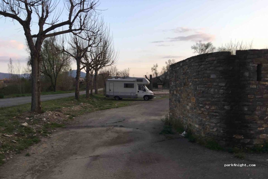 (22336) Tierrantona - Monzón - Fosado Road — foto 2