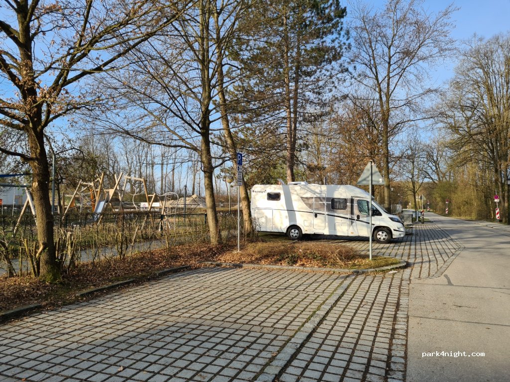 (85609) Aschheim - Eichenstrasse — foto