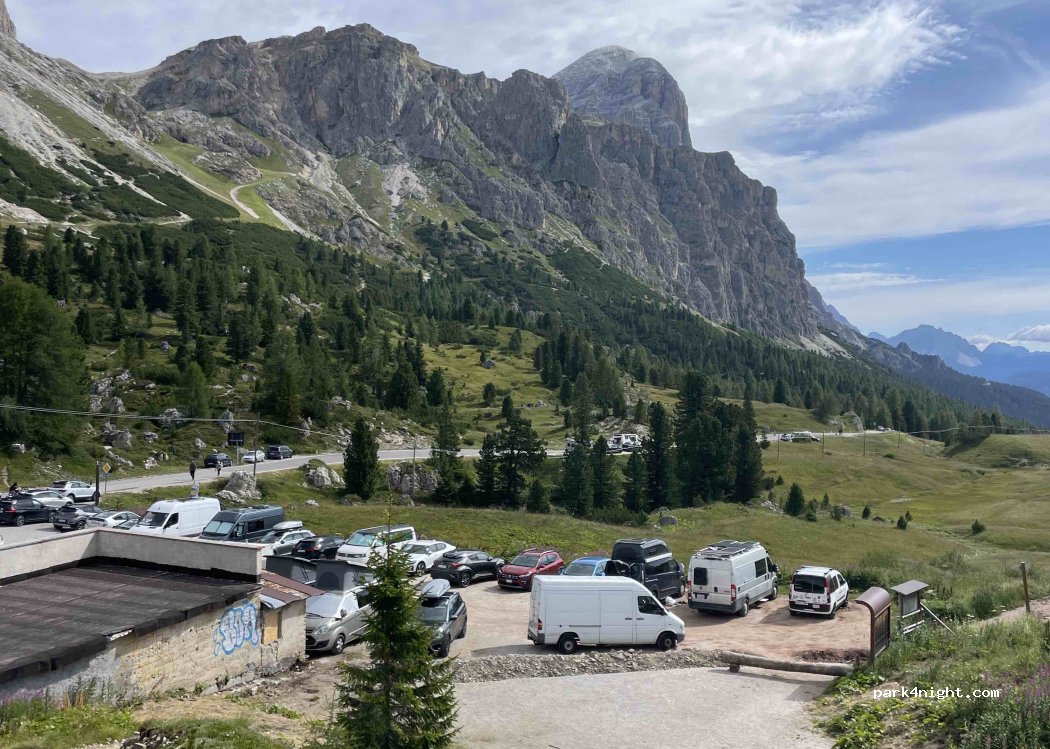 (32043) Cortina d'Ampezzo - 7 Passo Falzarego — foto 3