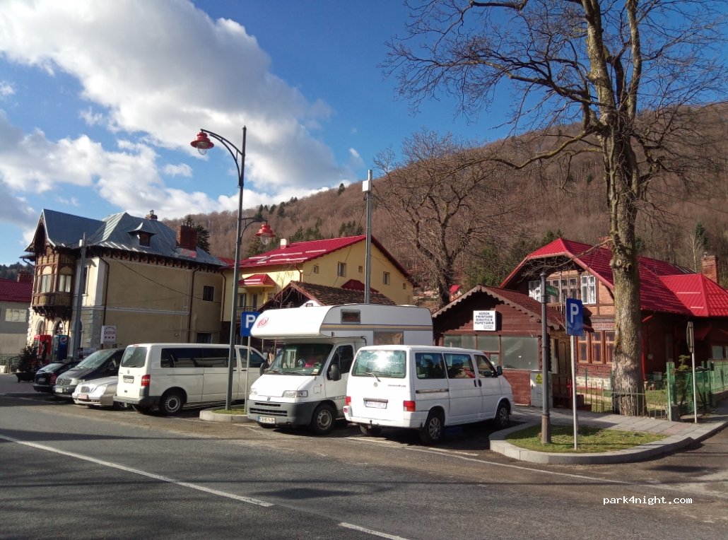 (106100) Sinaia - 22-24 Bulevardul Republicii — foto