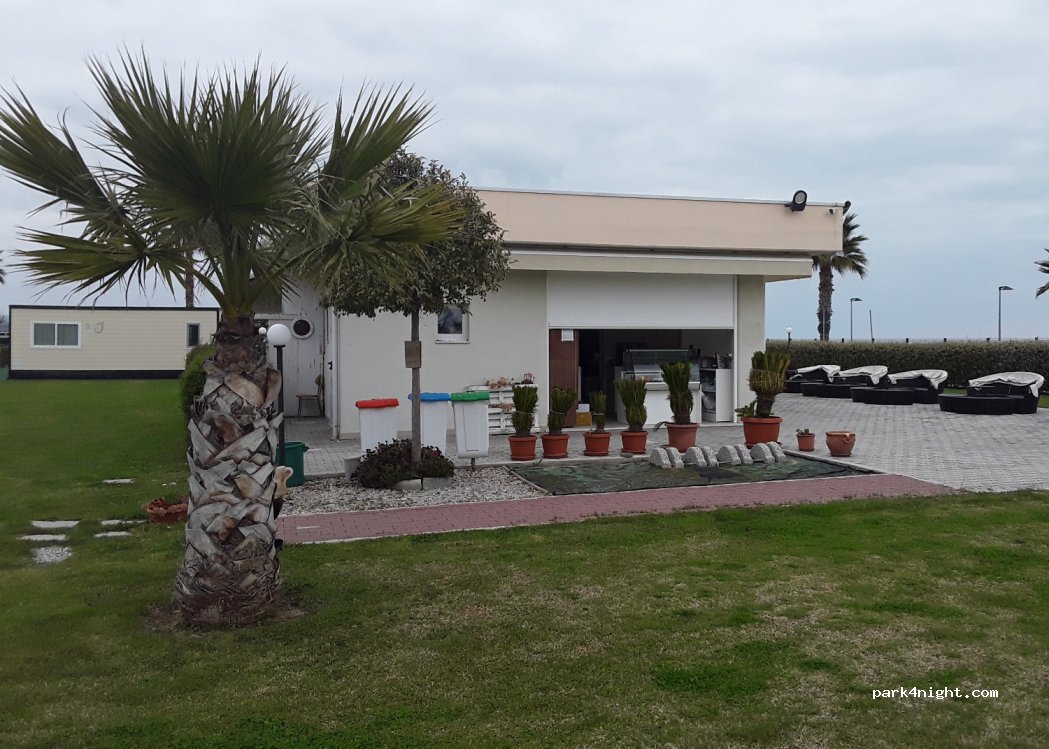 Area Attrezzata Camper Agricamping Garden Beach — foto