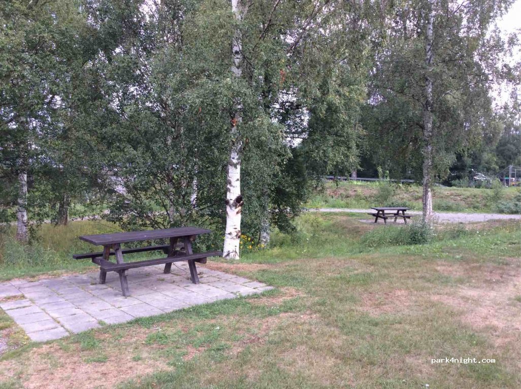 (820 75) Harmånger - 6 Röstavägen — foto 2