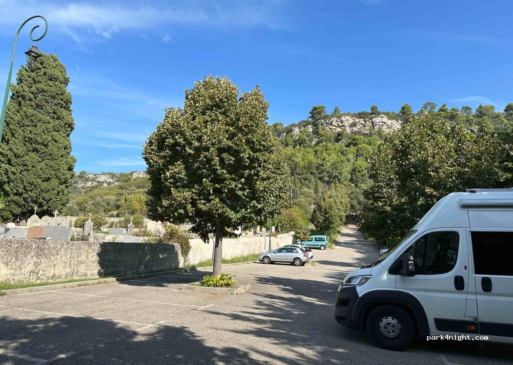 (13126) Vauvenargues - Boulevard du Moraliste — foto 2