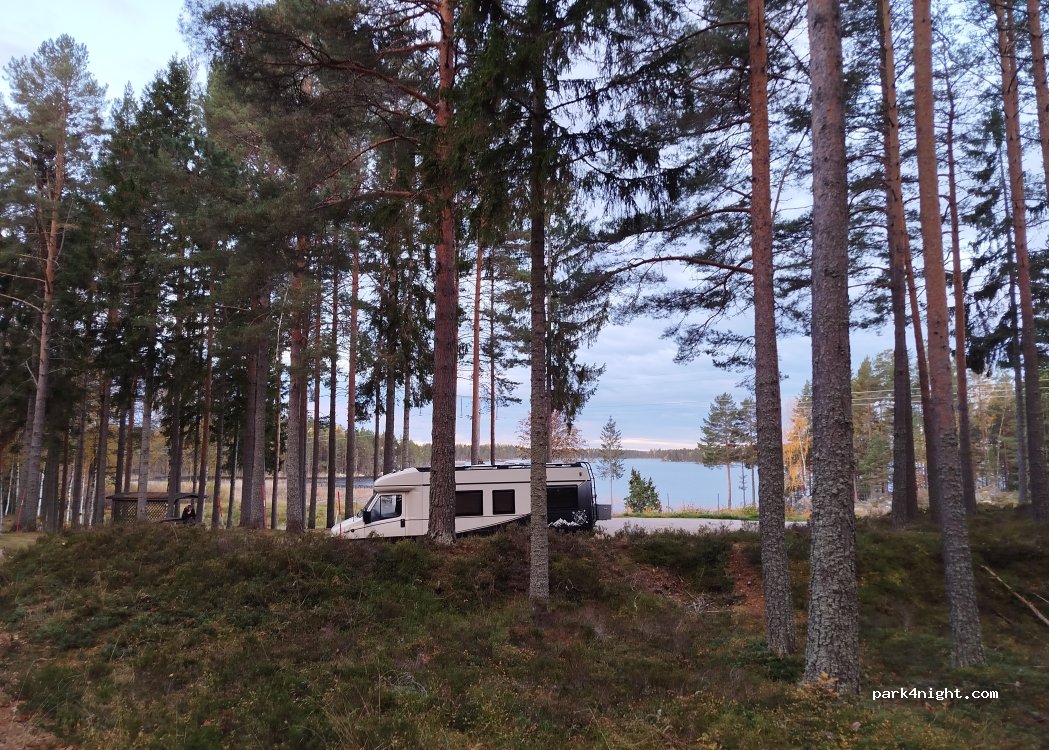 (817 40) Bergby - E4 — foto 5
