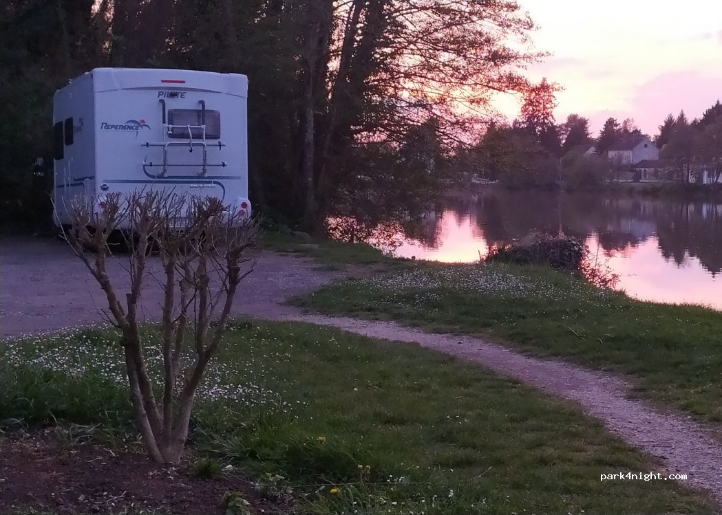 (89300) Joigny - Chemin du Port au Bois — foto 2