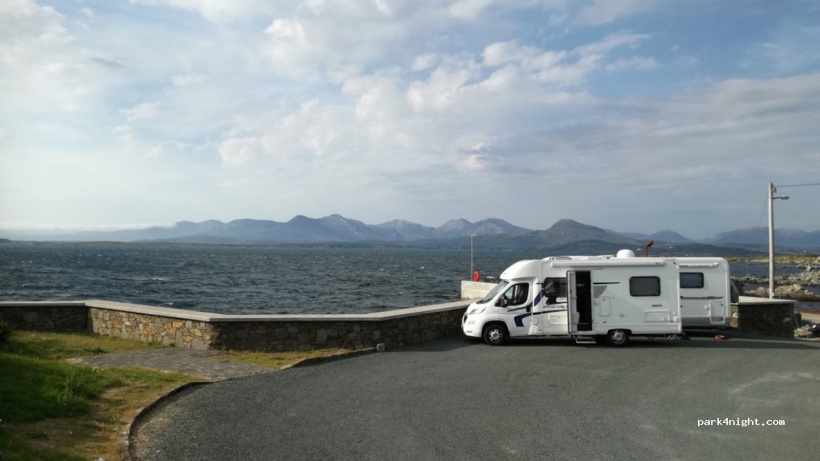 () Glynsk - Unnamed Road — foto