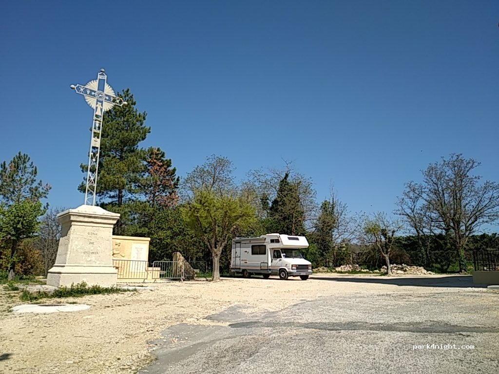 (30580) Belvezet - Place Église — foto