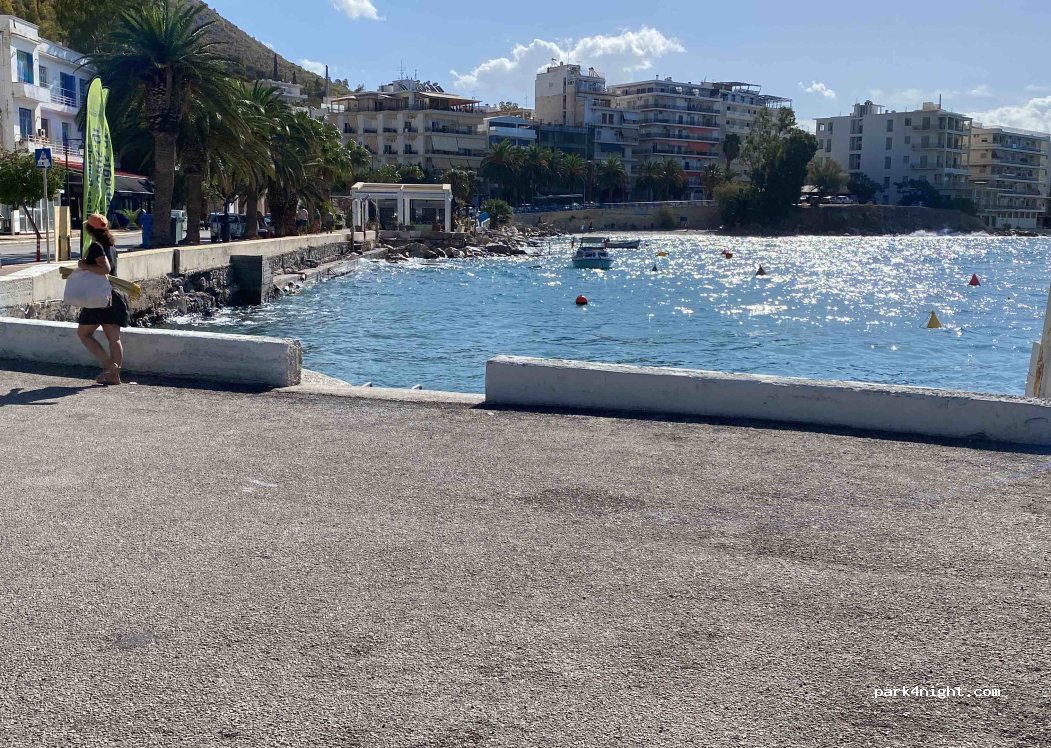 (203 00) Loutraki - 66 Eparchiaki Odos Loutrakiou-Schinou — foto 4