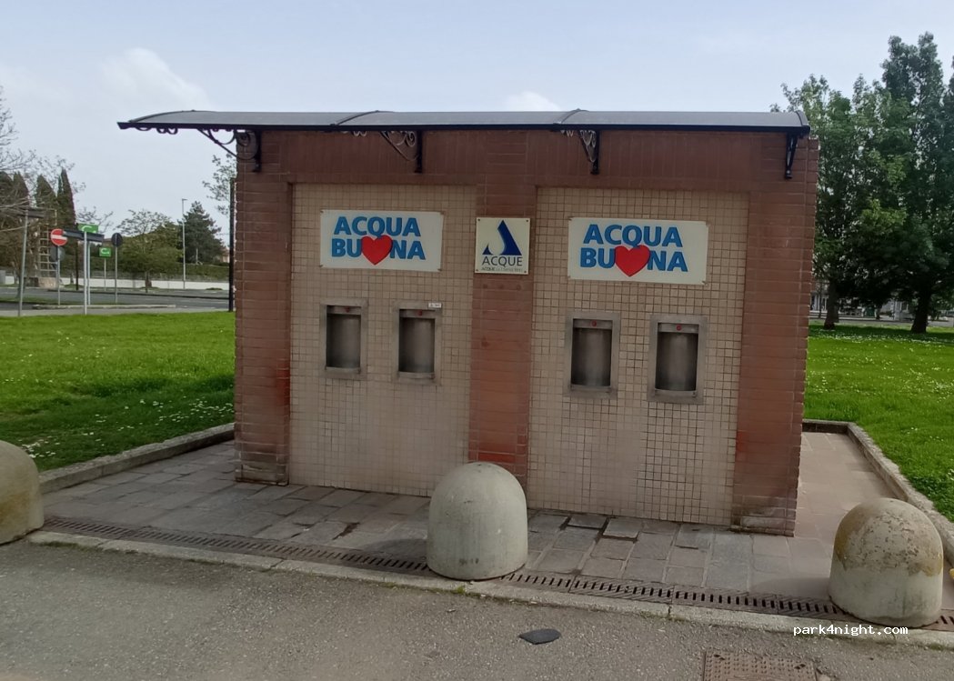 (50054) Fucecchio - 4 Piazza Sandro Pertini — foto 3