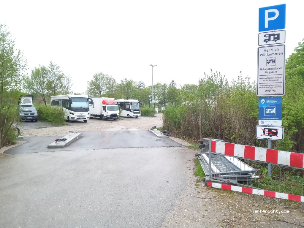 Wohnmobilstellplatz Königsbrunn — foto 2