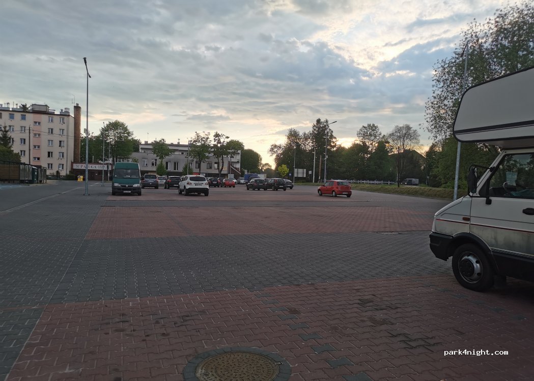 (34-100) Wadowice - 54 Henryka Sienkiewicza — foto 2