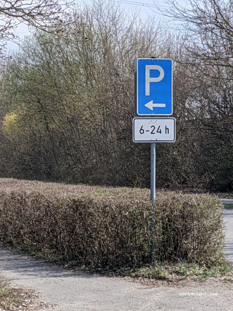 (86504) Merching - Unnamed Road — foto