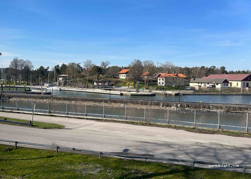 Husbil Ställplats Trollhättan — foto 4