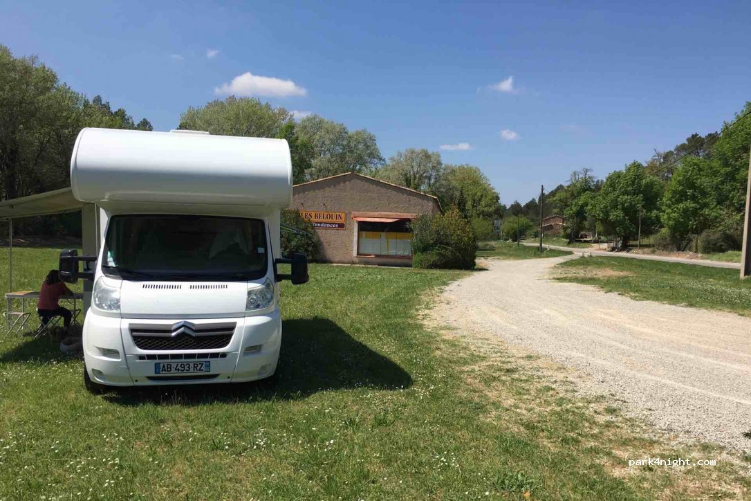 (83690) Villecroze - 1396 D560 — foto 2