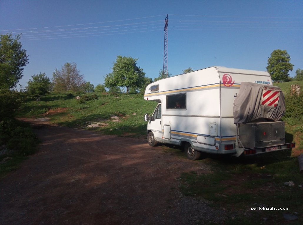 (3042) Vratsa - Unnamed Road — foto 2