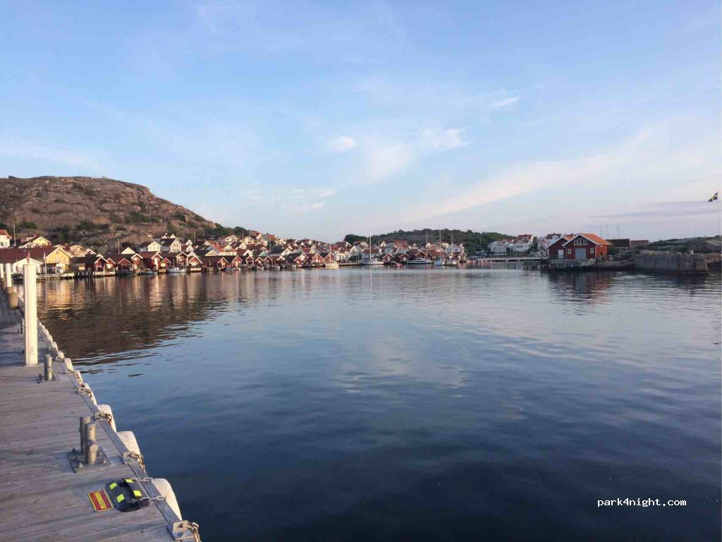 (456 61) Hunnebostrand - 13A Norra Strandgatan — foto