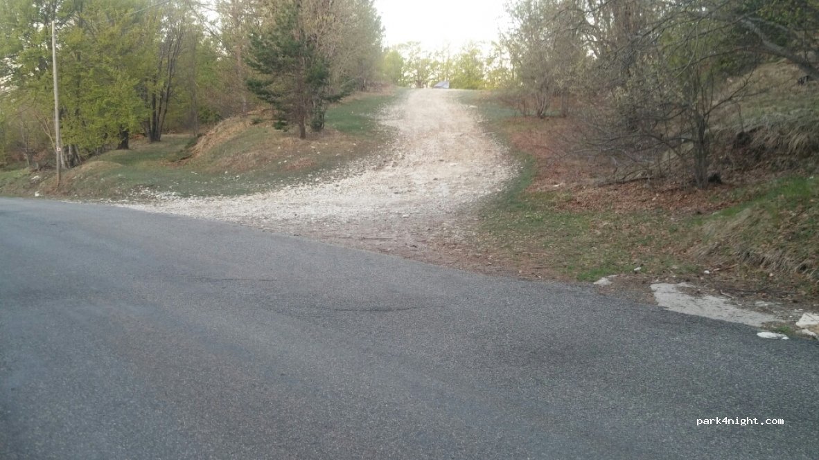 (04230) Saint-Étienne-les-Orgues - Château — foto 3