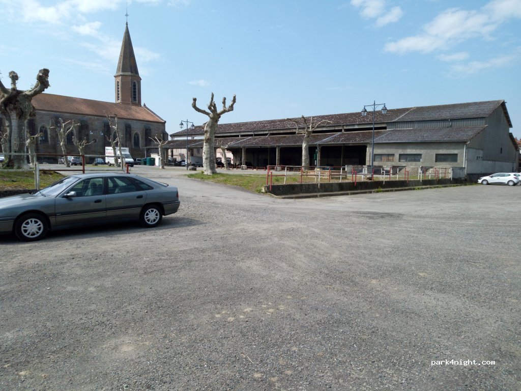 (65140) Rabastens-de-Bigorre - 5 Place du Centenaire — foto 2